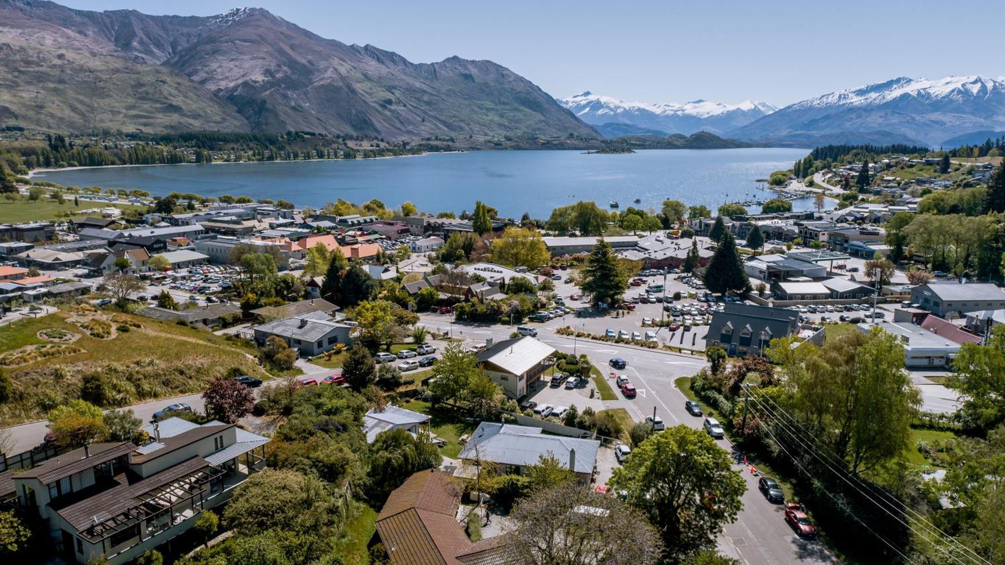 Ostello Mountain View Backpackers Wanaka Esterno foto