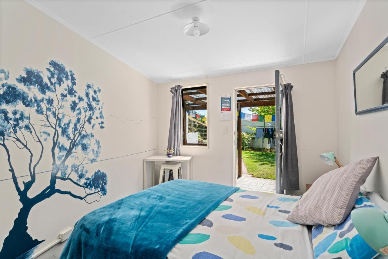 Ostello Mountain View Backpackers Wanaka Esterno foto